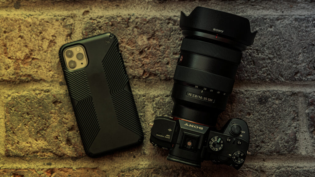 iPhone 11 Pro Max vs Sony a7III Mirrorless - Which Camera is More Pro?